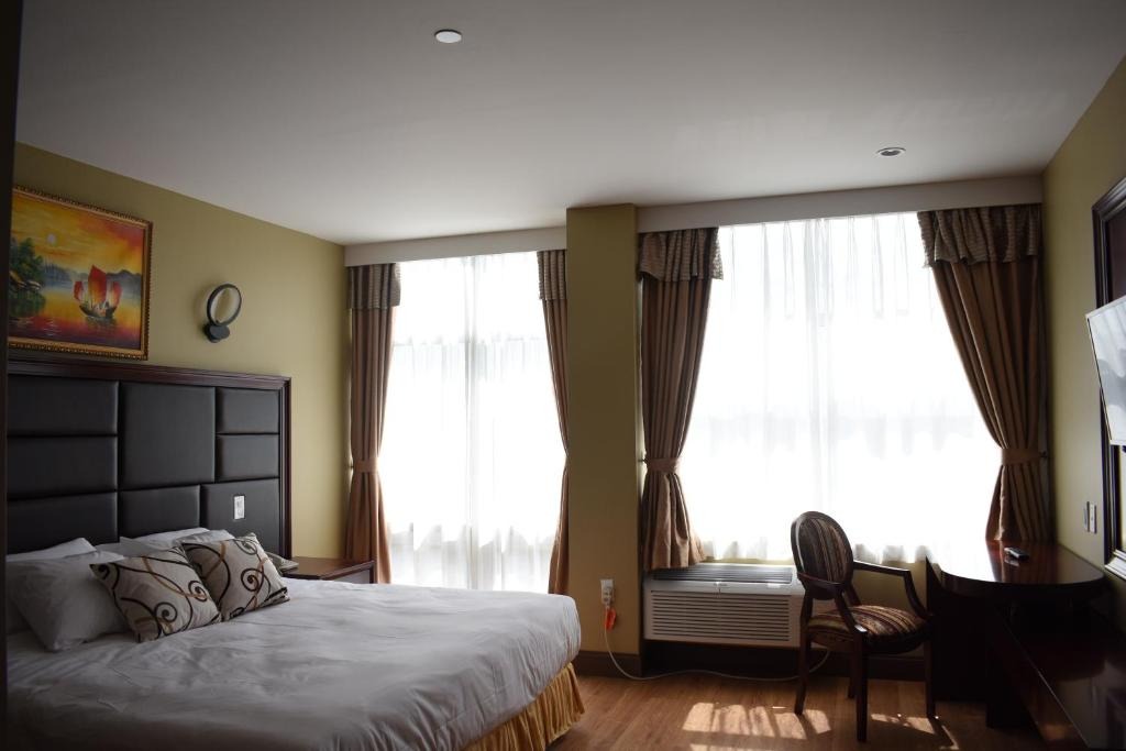 هتل کویینز کندی